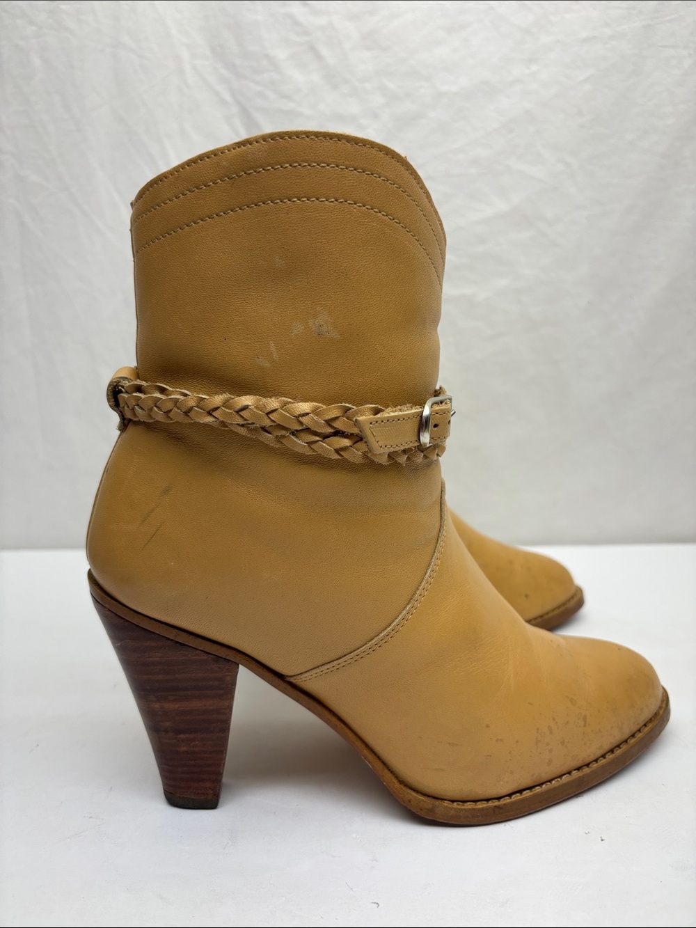 Women's Tan Leather Ankle Boots, SZ 6 M